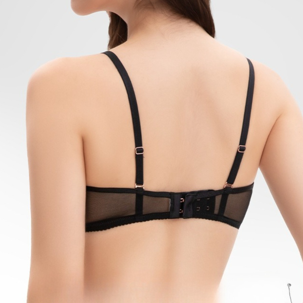 Front Closure Satin 3D Cup Bra – Convertible Bra Multiway Bewertung und Preis